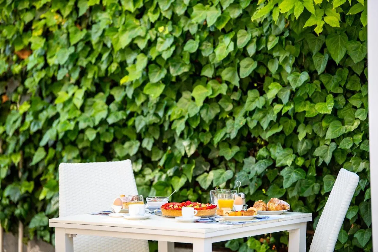 Hotel Helios Diano Marina Italien