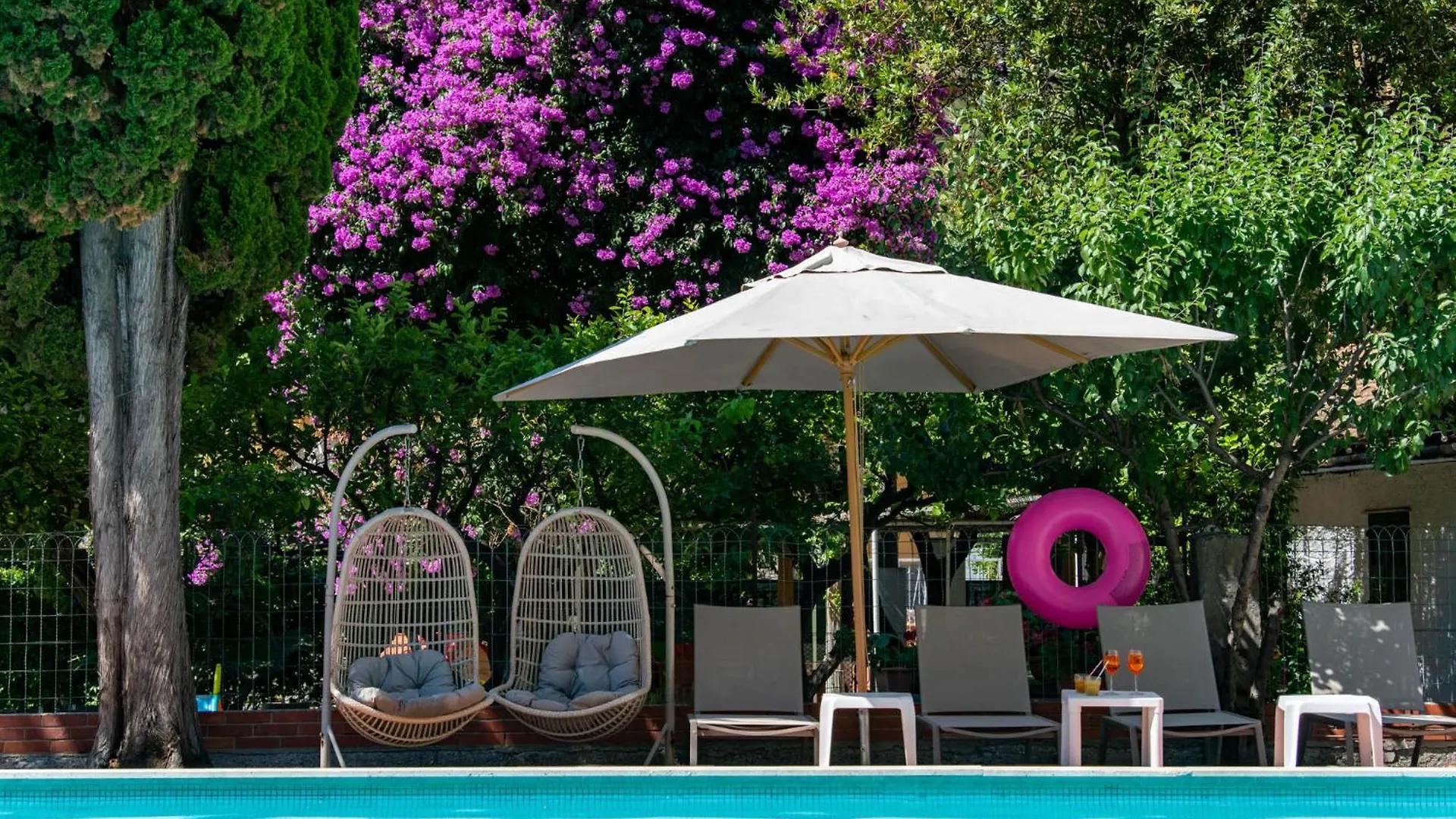 Hotel Helios Diano Marina 3*,  Italien