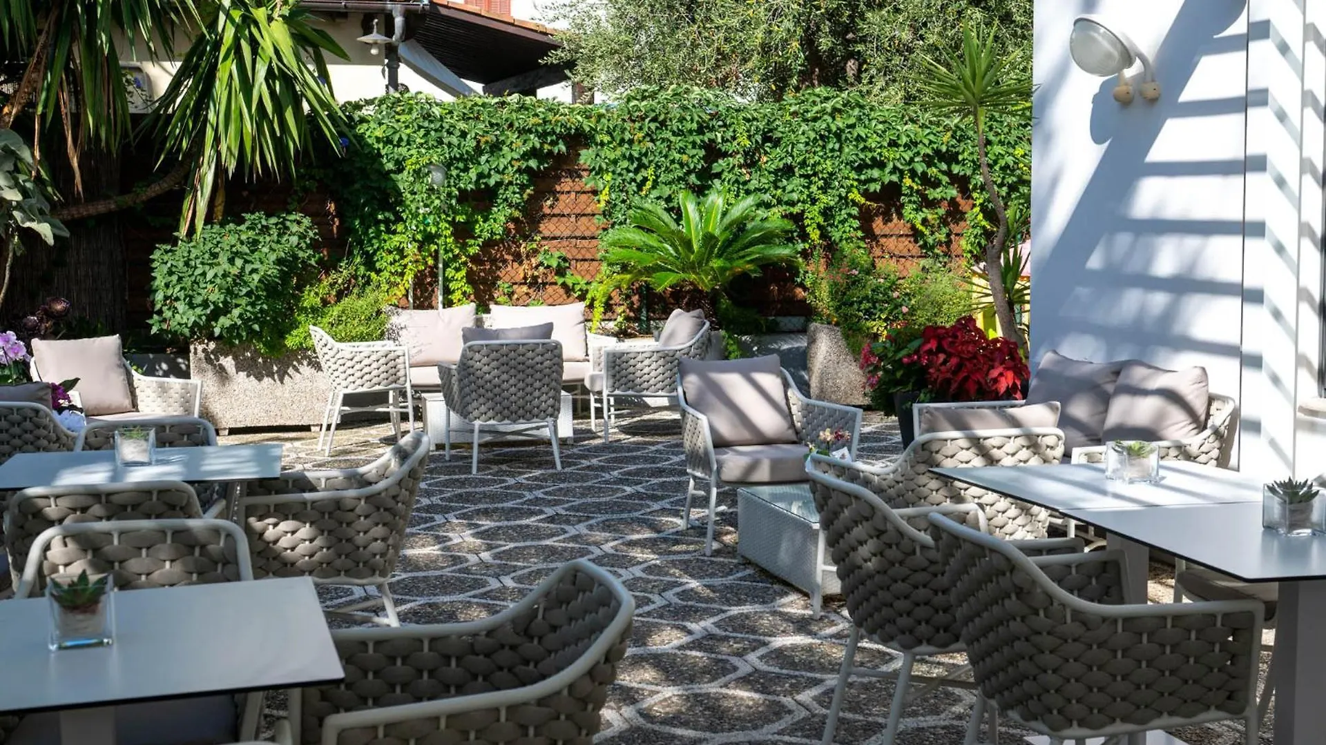 Hotel Helios Diano Marina
