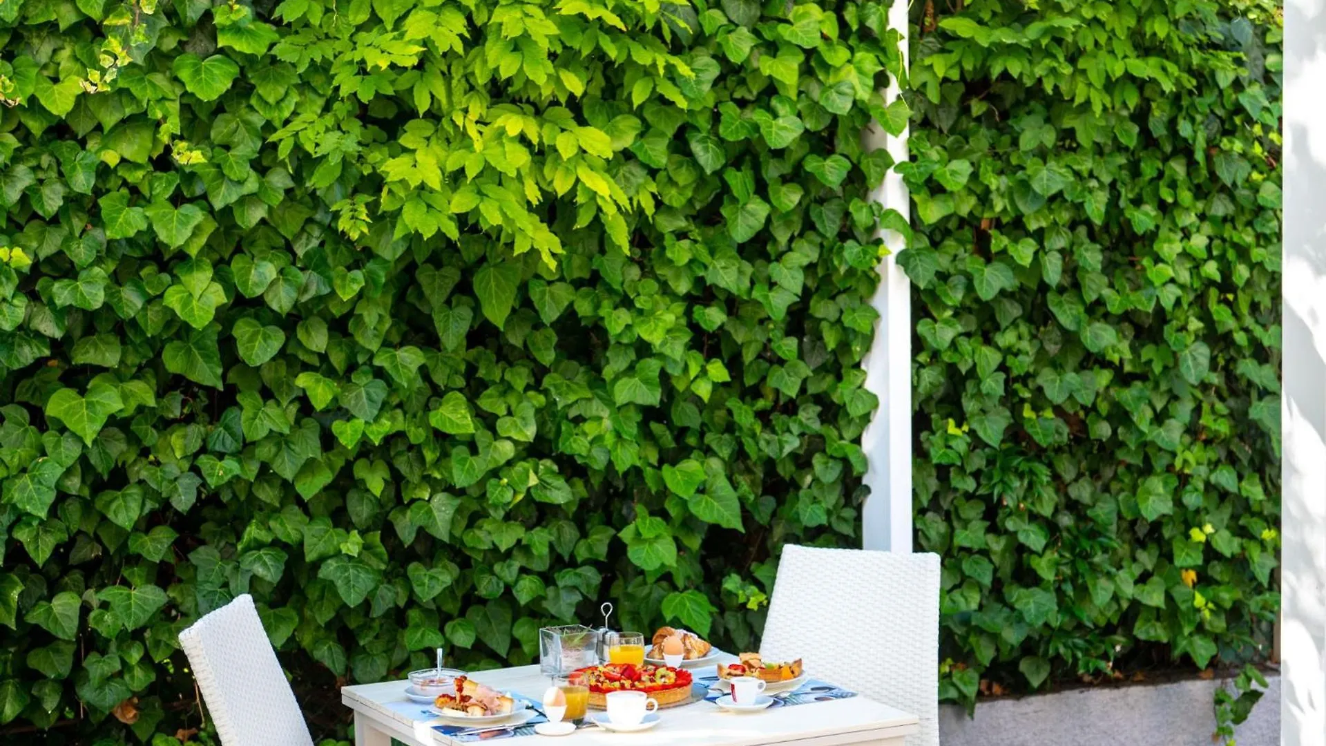 Hotel Helios Diano Marina Italy