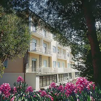 Hotel Helios Diano Marina