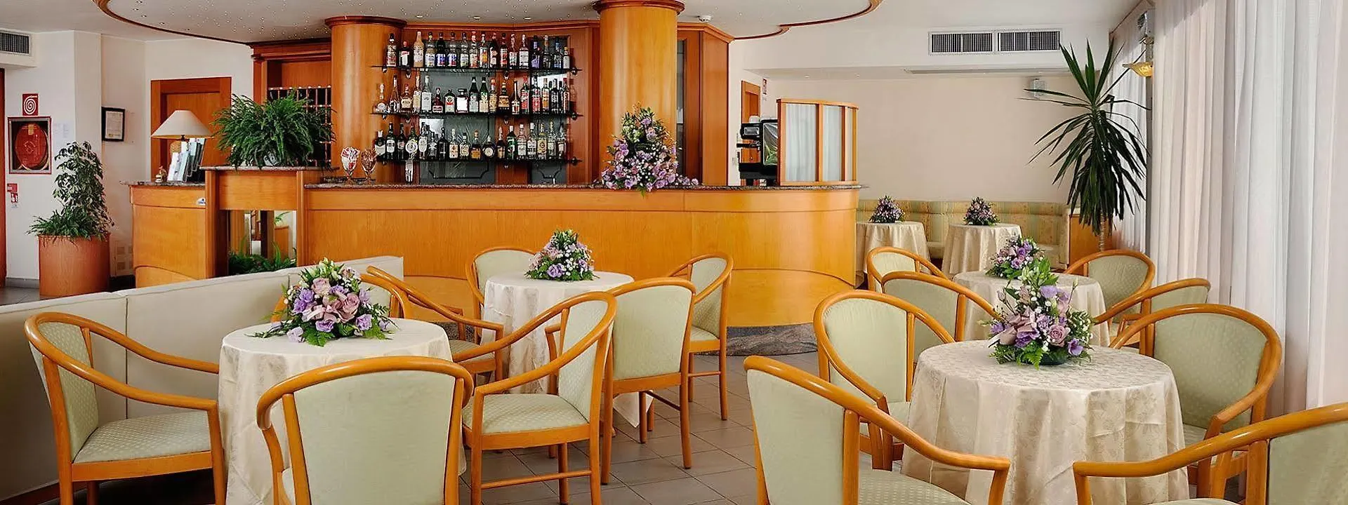 Hotel Helios Diano Marina